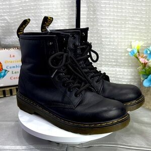 (N1) Dr. Martens Junior Black Leather Lace-Up Side-Zip Boot for Youth,Size 4US M